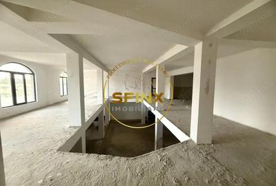 Casa la ro?u Urziceni 18 camere - 2