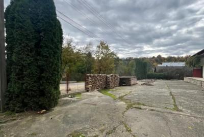 Spațiu comercial, de 1,388 mp, în Central