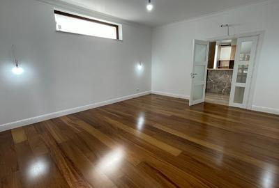 Vila de Exceptie in zona exclusivista Beller - Primaverii ( la cheie ) Vila de Exceptie in zona exclusivista Beller - Primaverii ( la cheie ) - 9