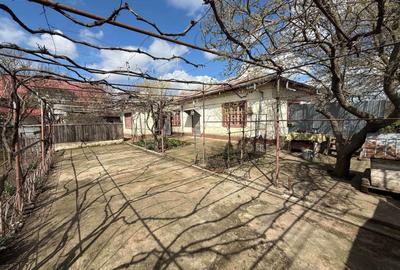 Casă individuală cu 3 camere cu Canalizare în Cazasu - 2