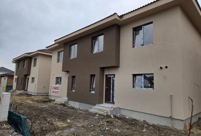 Casă cu 4 camere în Moșnița Veche - 8