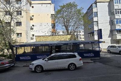 Spațiu comercial, de 80 mp, în Central - 4