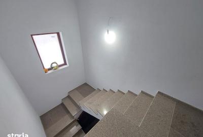 Casă cu 4 camere decomandat cu Teren 710 Mp în Poplaca - 5