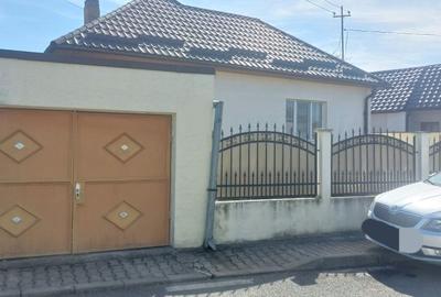 Casă cu 3 camere cu Teren 600 Mp în Central - 4