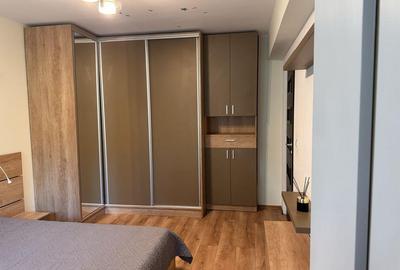 Apartament cu 3 camere decomandat, mobilat în Podu Roș - 6