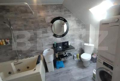 Casă cu 6 camere cu Teren 241 Mp în Unirea - 1