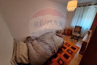 Apartament cu 3 camere Hunedoara, jud. Hunedoara - 10