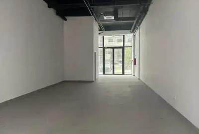 Spațiu comercial, de 84 mp, în Central - 8