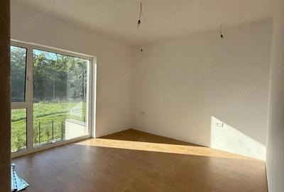 Casă cu Teren 240 Mp în Giarmata - 10