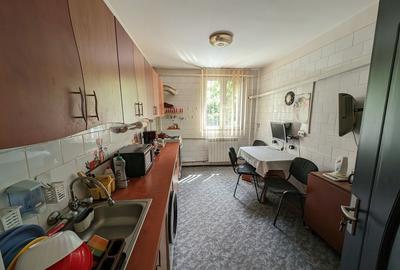 Apartament cu 2 camere decomandat în Drumul Taberei