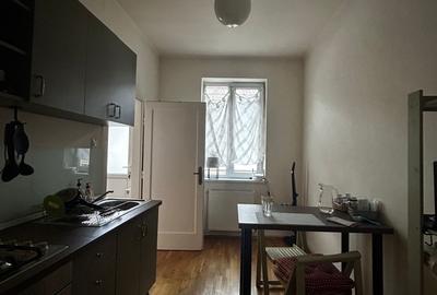 Garsonieră decomandată, mobilată în Central - 2