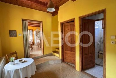 Casa de vanzare 6 camere loc de relaxare garaj teren 669 mp Cornatel - 19