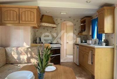 Casă individuală cu 13 camere cu Teren 1070 Mp în Nord - 14