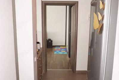 Proprietar inchiriez apartament 2 camere - 3