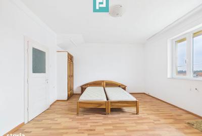 Casă cu 4 camere decomandat în Rontău - 13