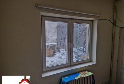 Casă individuală cu 4 camere cu Canalizare în Domenii - 3