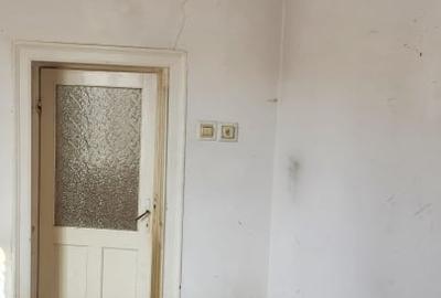 Casă individuală cu 3 camere cu Canalizare în Brătianu - 13