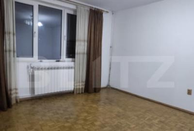 Apartament 2 camere, decomandat, etaj intermediar, 48 mp, zo - 7
