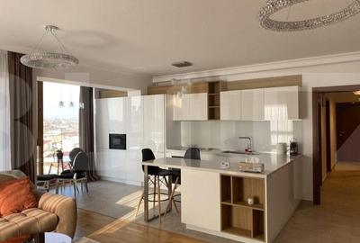 Apartament decomandat, 3 camere, 110 mp, zona Centrala