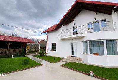 Casă cu 3 camere cu Teren 301 Mp în Moșoaia