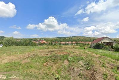 Teren intravilan Chinteni 1.100mp zona Ion Creanga - 1