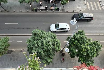 Apartament cu 2 camere semidecomandat în Calea Victoriei - 3