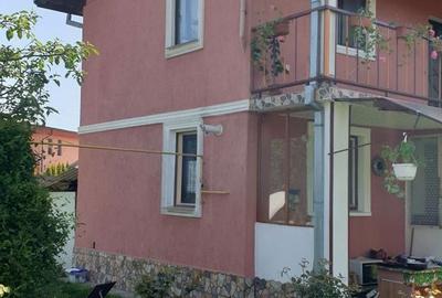 Casă cu 4 camere cu Teren 1395 Mp în Sântuhalm - 1