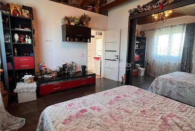 2 camere de vanzare _ Horpaz Cug - etajul 1 - 2