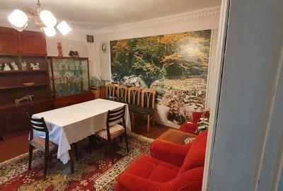 Casă cu 4 camere în Bucium - 8