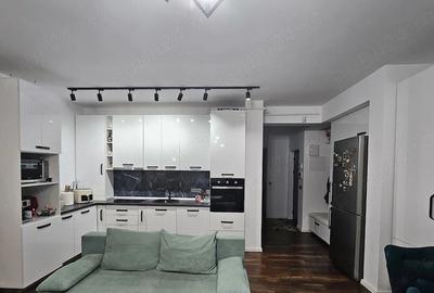 Apartament cu 3 camere decomandat în Carpați 2 - 3