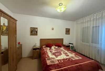 3 cam- Clucerului -str Serdarului - bloc 1979 -centrala proprie -95mp-boxa - 8