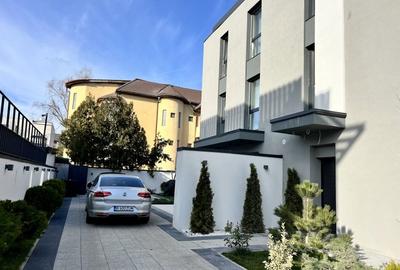 Duplex cu 4 camere cu Teren 250 Mp în Băneasa - 5