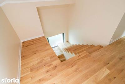 Casă cu 4 camere cu Canalizare în Primăverii - 12