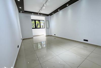 Spațiu comercial, de 42 mp, în Drumul Taberei - 3