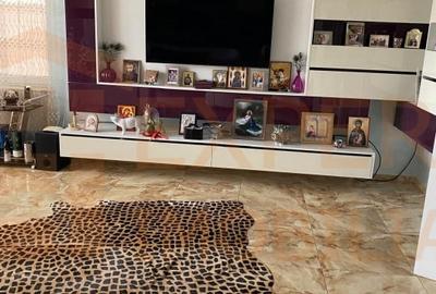 Casă individuală cu 7 camere cu Canalizare în Sud-Est - 10