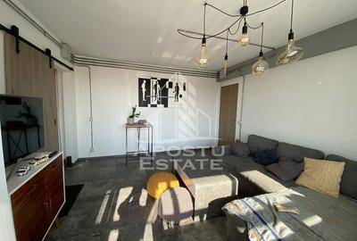 Apartament cu 3 camere semidecomandat, mobilat în Ultracentral - 1