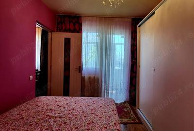 Apartament de vanzare - 3