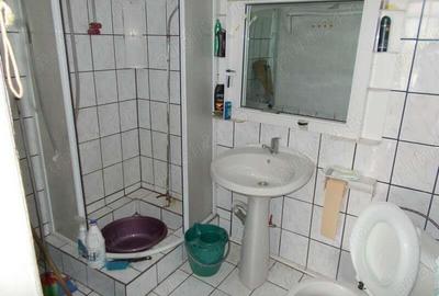 Casa, Timisoara, zona Aleea Ghirodei, de la Aleea Ghirodei inspre Canalul Bega 4 camere, 500mp teren Casa, Timisoara, zona Aleea Ghirodei, de la Aleea Ghirodei inspre Canalul Bega 4 camere, 500mp teren - 3