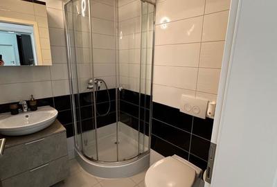 Apartament cu 3 camere decomandat în Central - 1