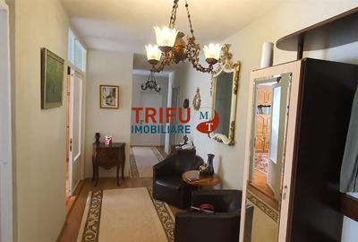 Apartament cu 4 camere decomandat în Central - 2