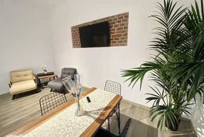 Casă cu 4 camere cu Teren 660 Mp în Central