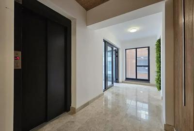 Apartament cu 3 camere decomandat în Titan - 3