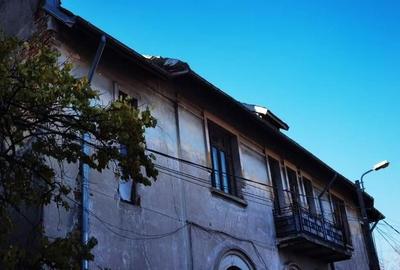 Casă individuală cu 5 camere în Calea Călărașilor