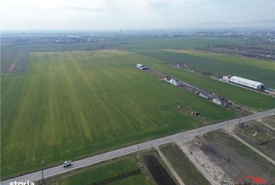 Spațiu comercial, în Est - 5