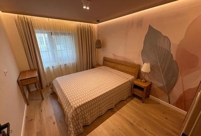 Apartament cu 3 camere decomandat, mobilat în Parc Zăvoi - 6