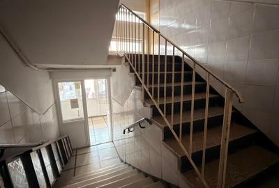 Apartament cu 3 camere decomandat, mobilat în Obor - 16