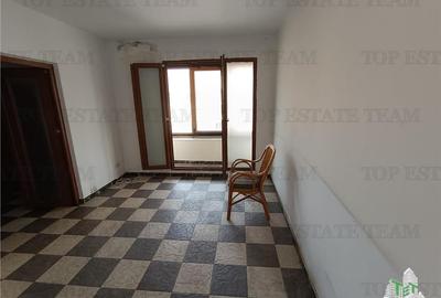 Vanzare vila pretabil rezidential, birouri, comercial metrou 1 Mai - 11