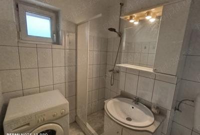 Vand apartament cu 2 camere decomandat, la UTA - 1