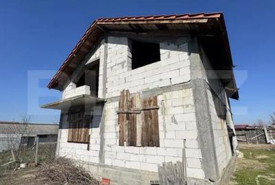 Casă cu 4 camere cu Teren 420 Mp în Cernele - 12