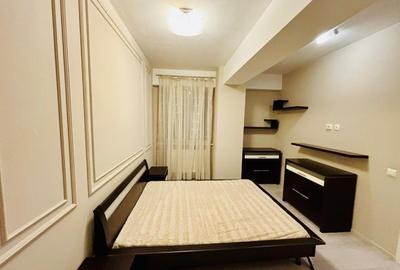 Apartament cu 3 camere decomandat în 13 Septembrie - 7